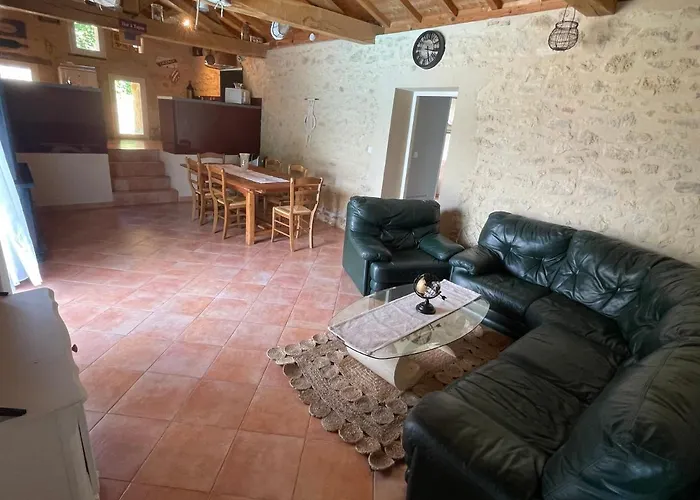 Gouillette Semesterbostad